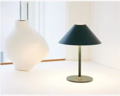 Bordlampe Hygge grøn H. 25 cm