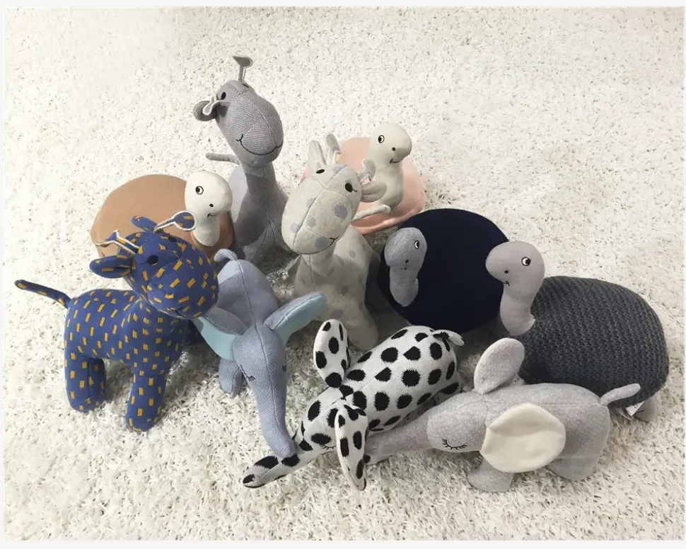 Børnepude Giraf Ass.