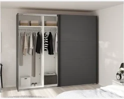 Garderobeskab Case grå B. 244 x H. 221 cm