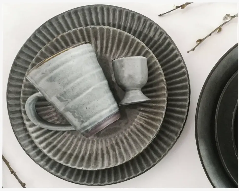 Æggebæger Birch Grå