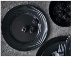 Groovy Frok Tallerken Sort Ø21 cm