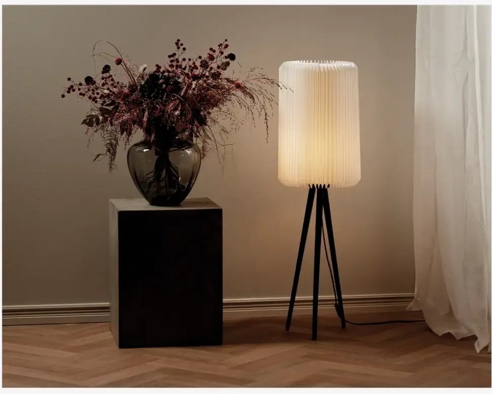 Gulvlampe Peak Plast Antracit Ø.27 cm