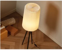 Gulvlampe Peak Plast Antracit Ø.27 cm