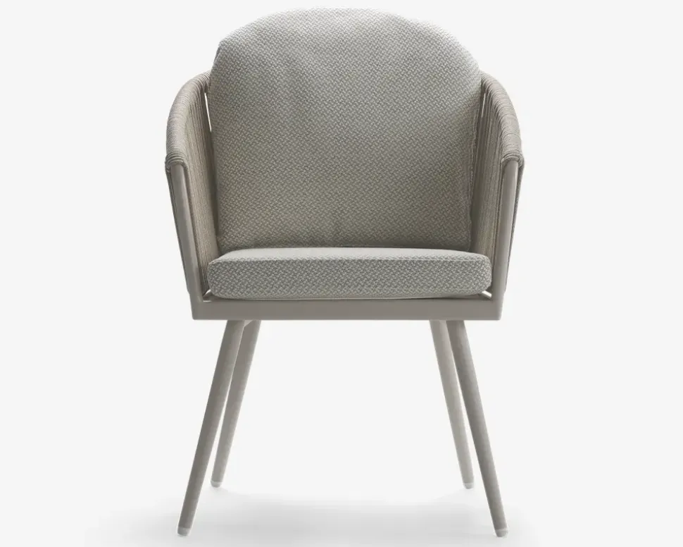 Havestol i cremefarvet inkl. hynde