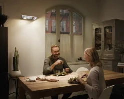 Loftlampe spot Pluto hvid L.29,8 cm