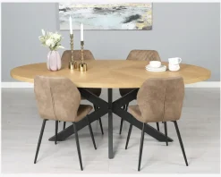 Ovalt spisebord i eg finer