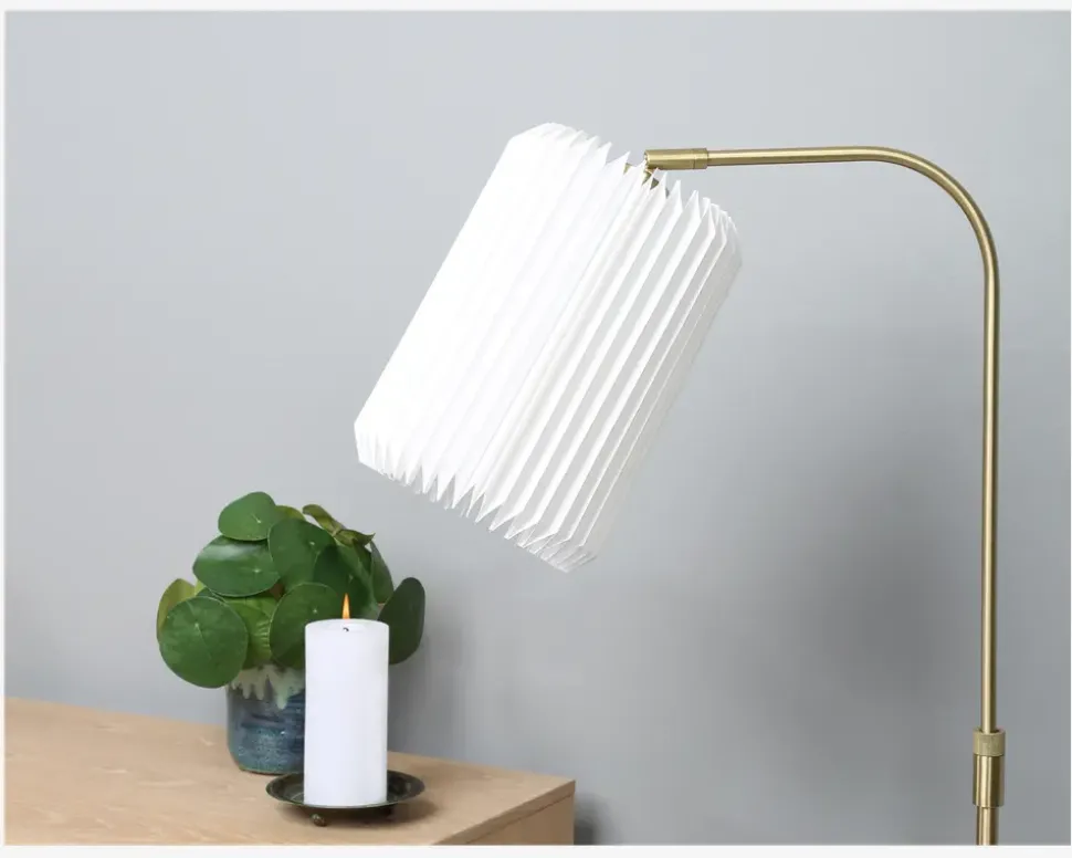 Peak Gulvlampe Plast Messing H.145 cm