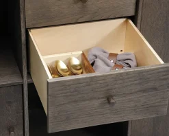 Reolopstilling med døre og skuffer røget eg