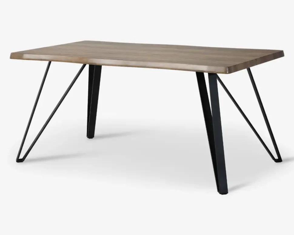 Spisebord i vild eg kunstfiner