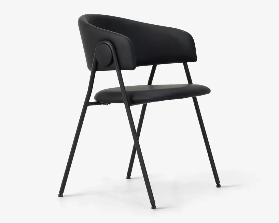 Spisebordsstol med armlæn i sort kunstlæder