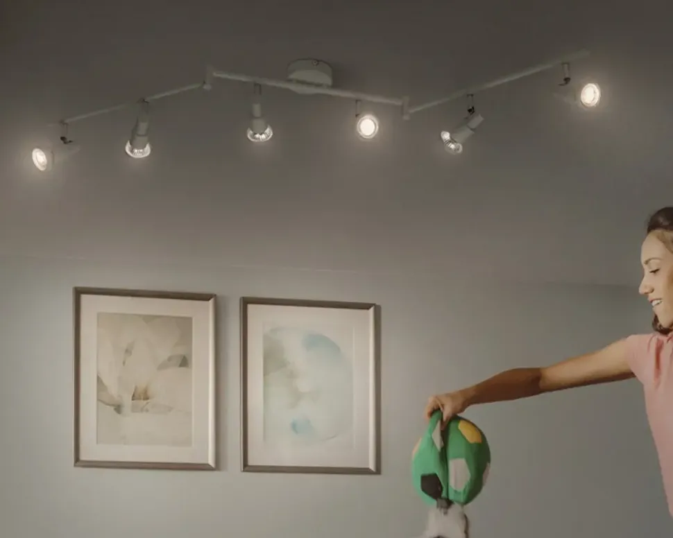 Spot 6xGU10 hvid L.119,8 cm