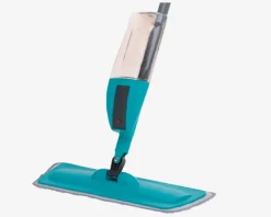 Spraymoppe med mikrofiber klud