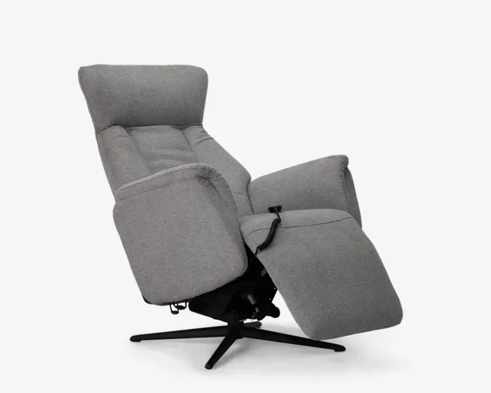 Stol med indbygget fodskammel og løftefunktion