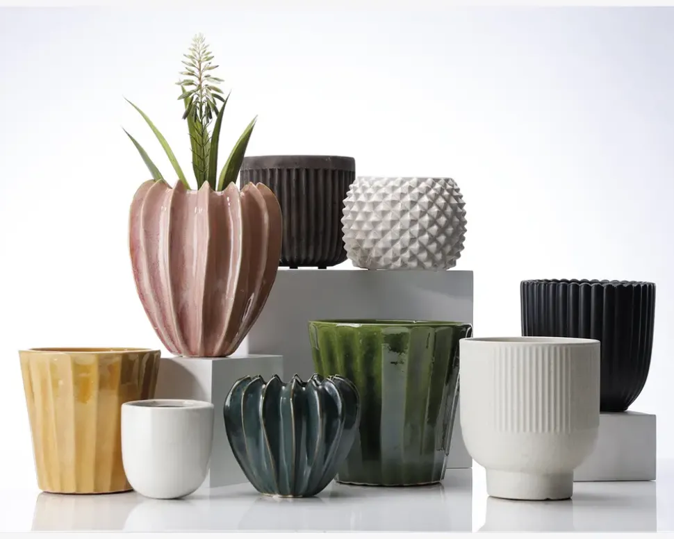 Urtepotteskjuler Ananas hvid H.13xØ.17 cm