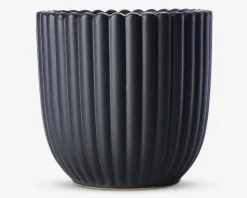 Urtepotteskjuler Nobel mat sort 20x22 cm